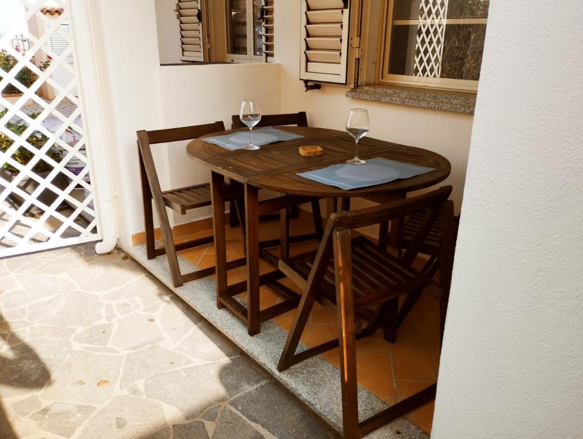 Summer Room- Fronte Spiaggia La Caletta Exterior photo