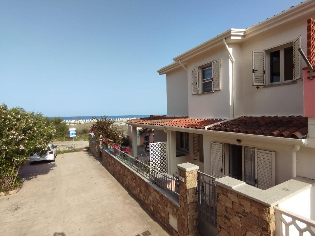 Summer Room- Fronte Spiaggia La Caletta Exterior photo